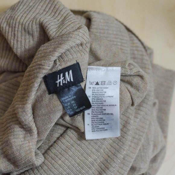 H&M taupe knit cowl neck sweater - Picture 7 of 7